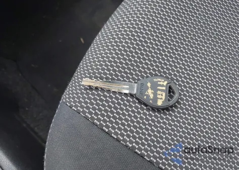 2016 Nissan Versa 1.6 Sv z USA, uszkodzony, nr VIN 3N1CN7AP6GL894489